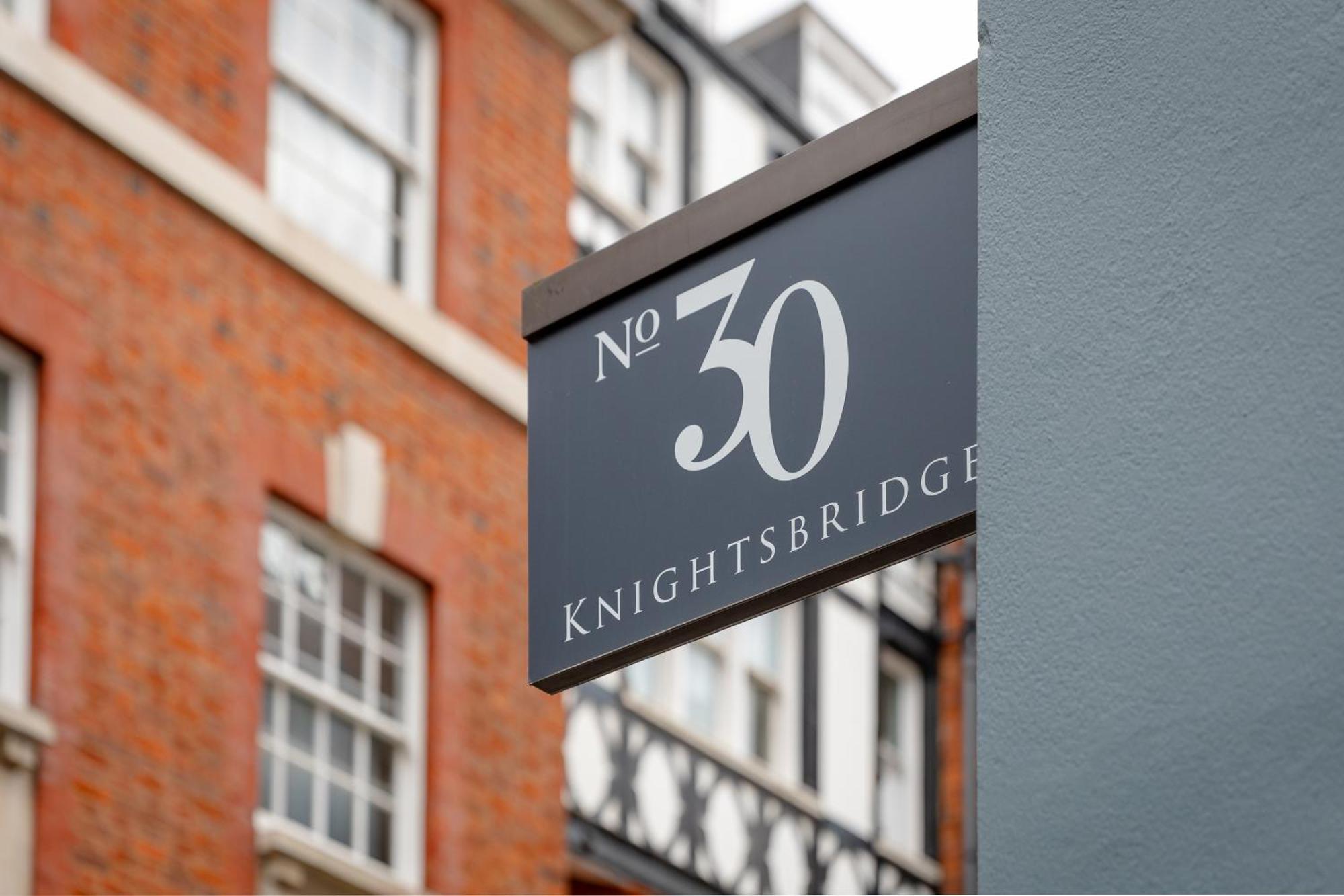 No. 30 Knightsbridge Hotell London Exteriör bild